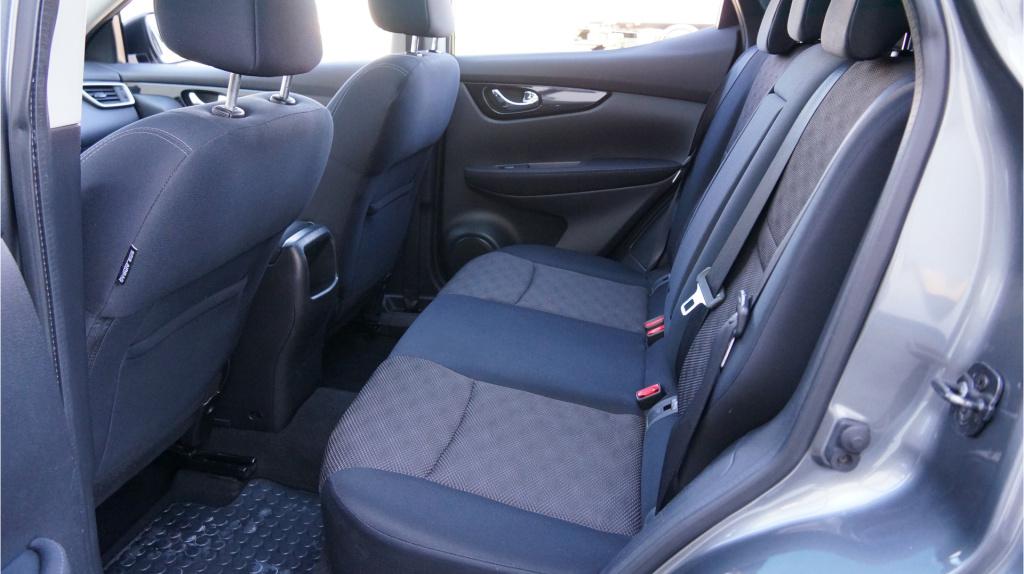 Nissan Qashqai 1.2 connect edition rijklaar incl garantie