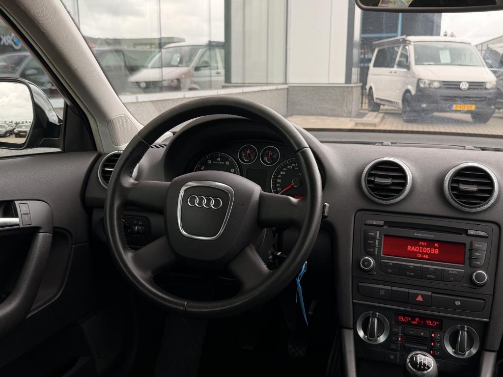 Audi A3 sportback 1.8 tfsi ambition | climate control | radio |