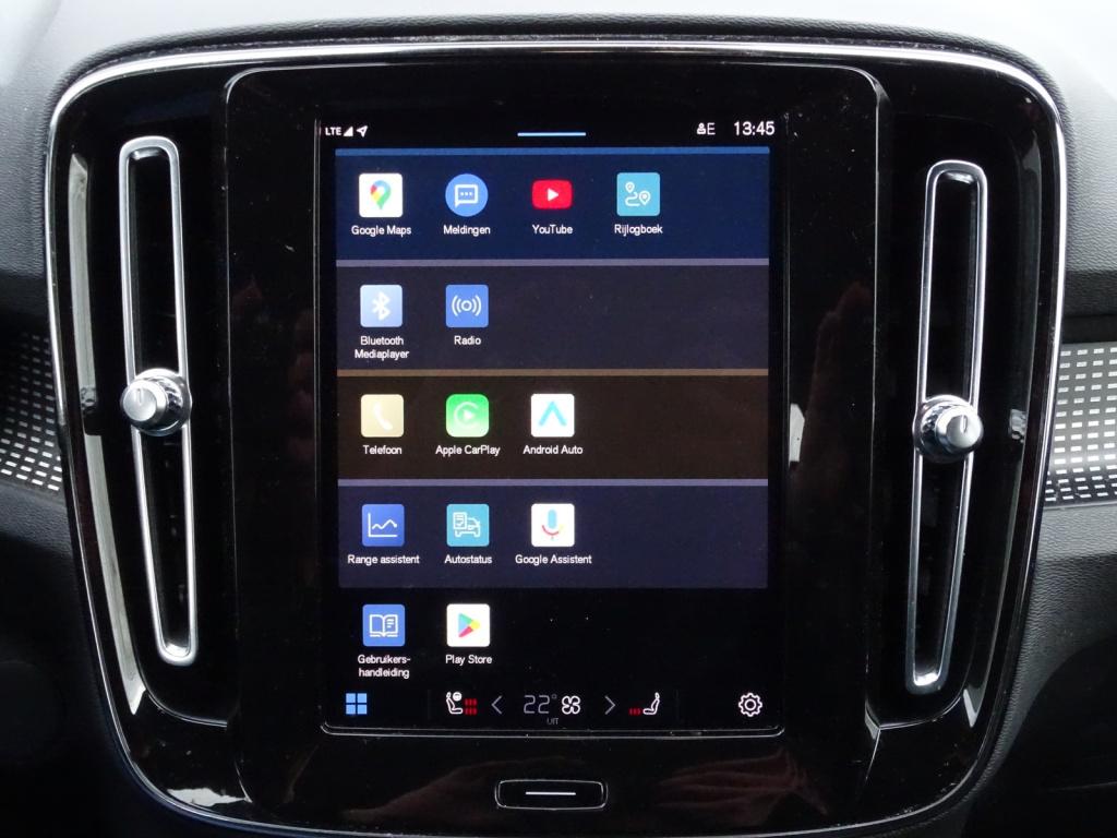 Volvo XC40 recharge p8 awd r-design