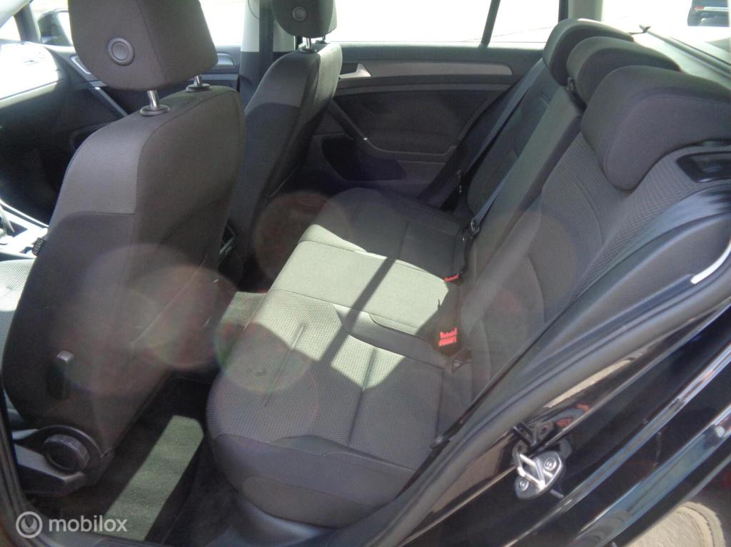 Volkswagen Golf variant 1.0 tsi 110pk station comfortline/airco/ecc/lm velg