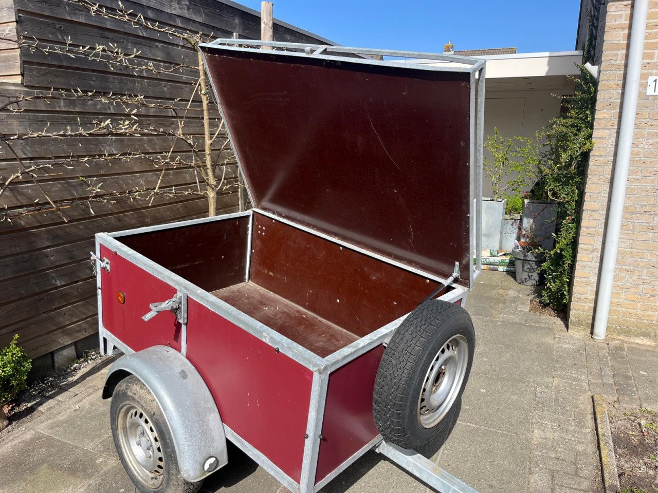 Aanhangwagen dicht