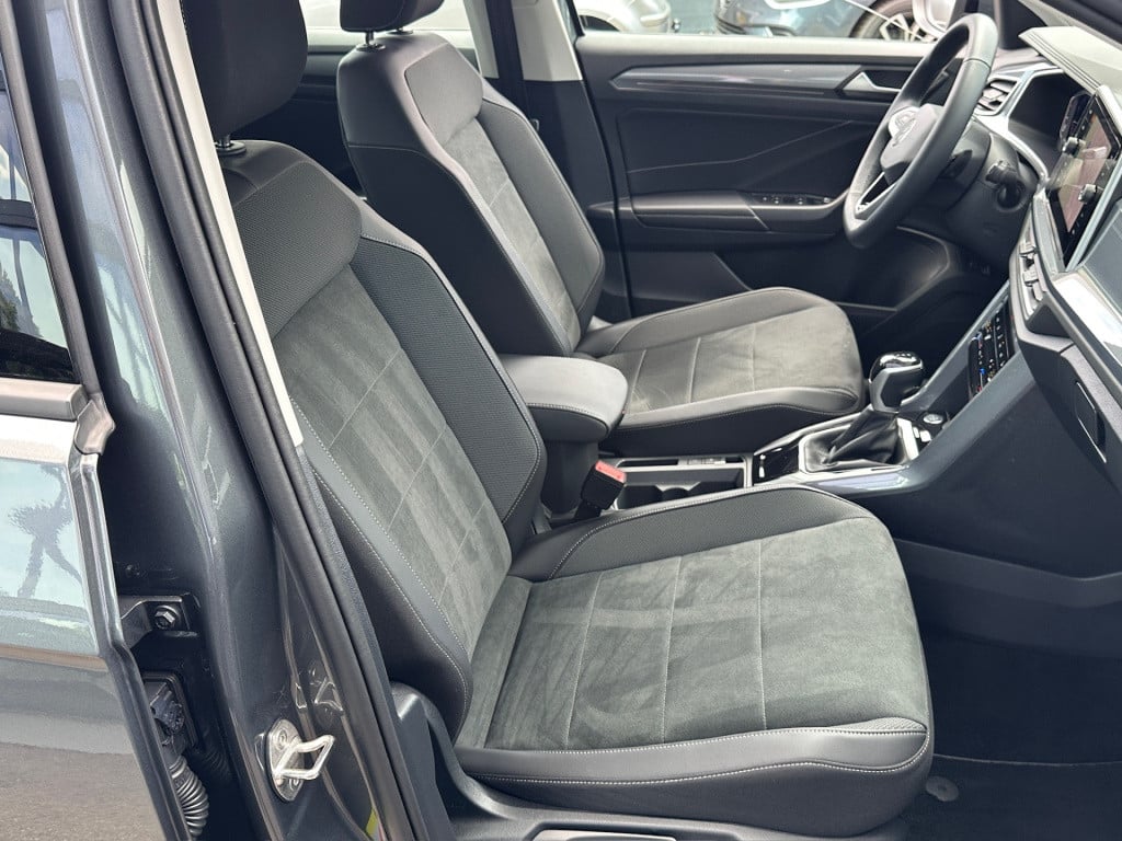 Volkswagen T-roc 1.5 tsi 150pk dsg style carplay | camera | keyless | elek.