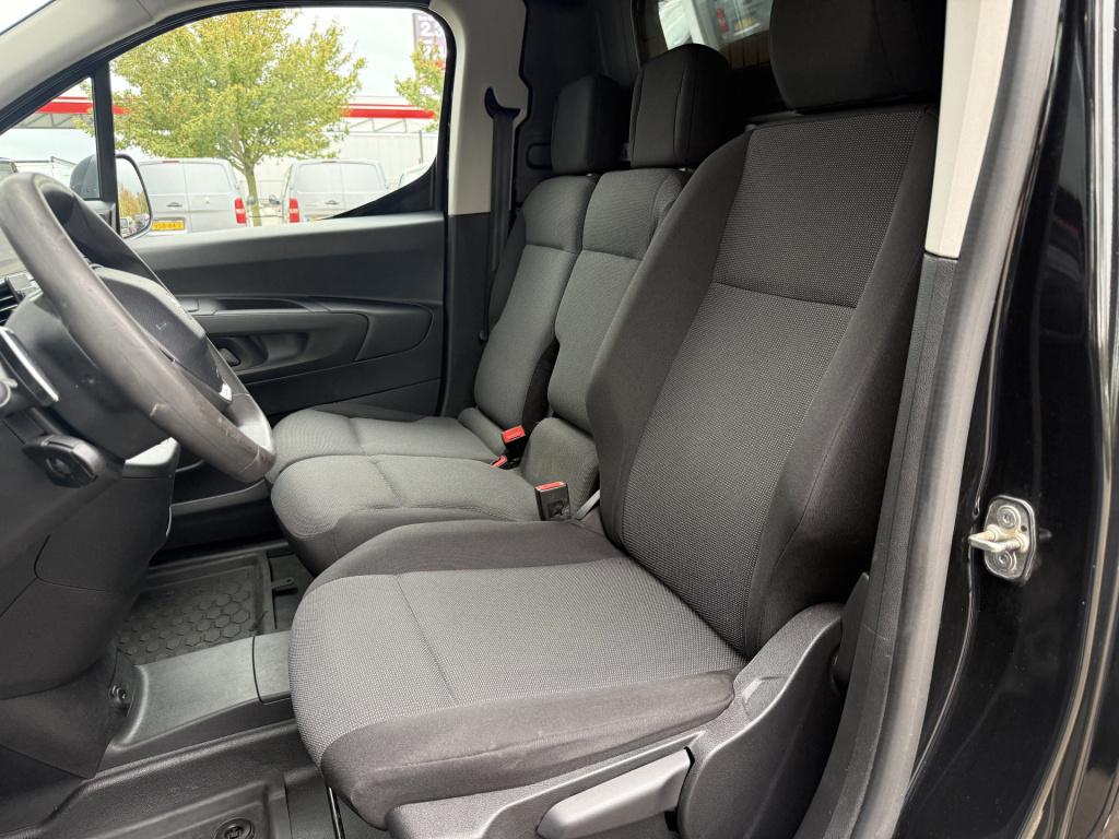 Peugeot Partner 1.5 bluehdi premium | trekhaak | navi | carplay | camera | 