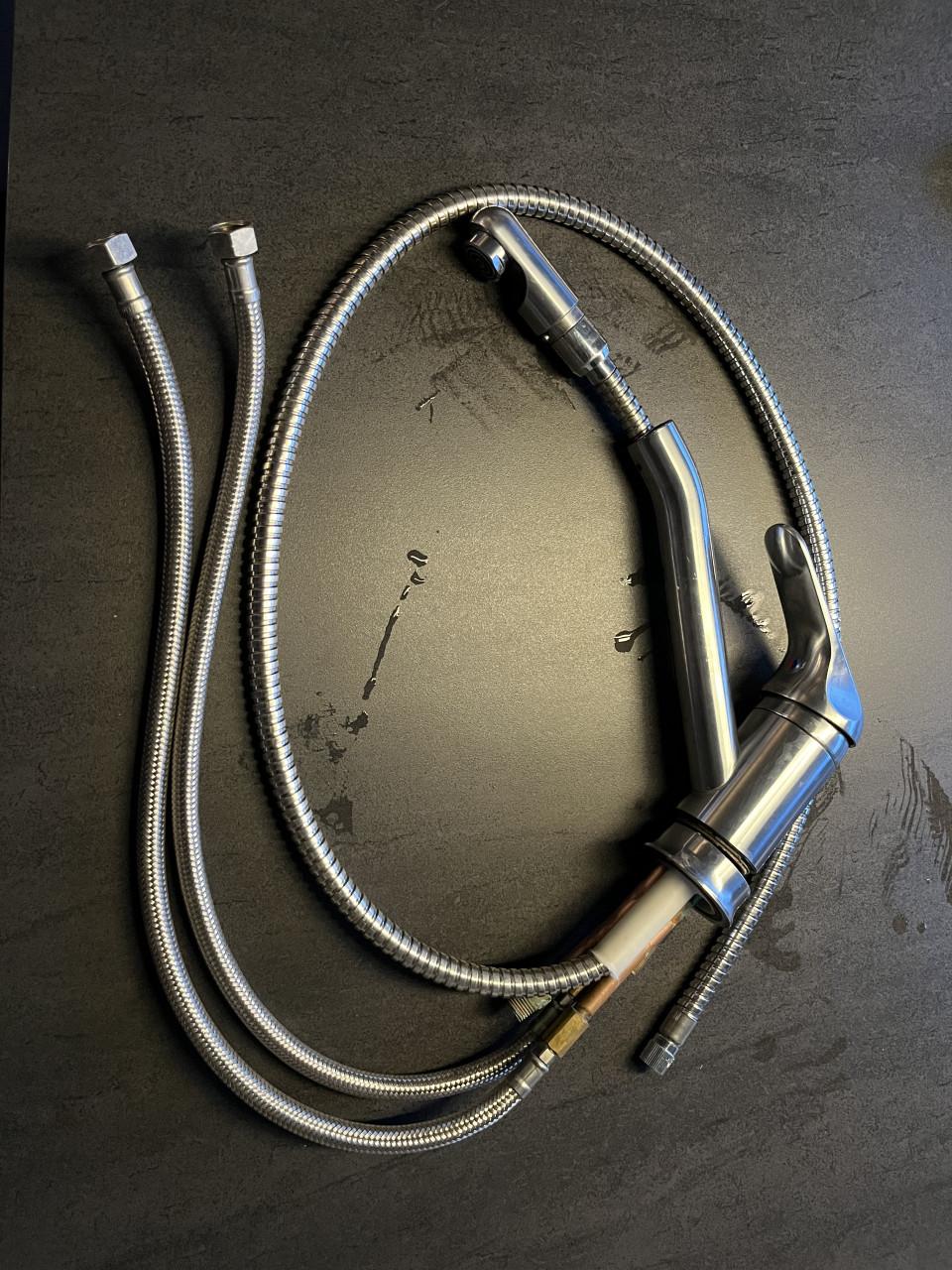 Keukenkraan met uittrekbare sproeier