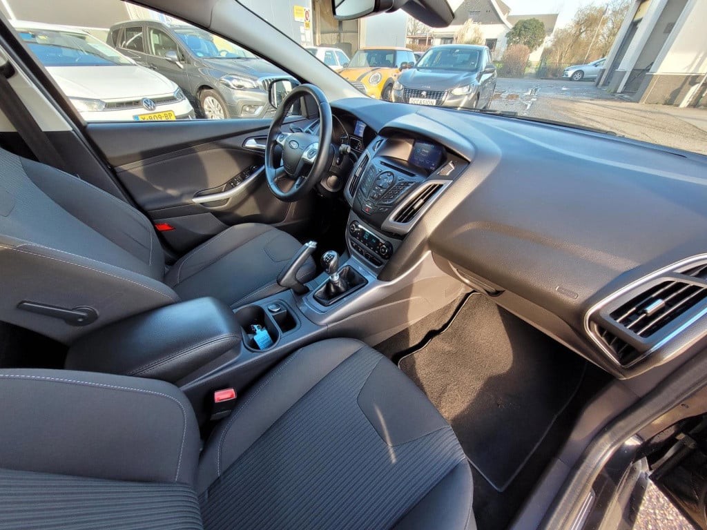 Ford Focus 1.0 ecoboost titanium