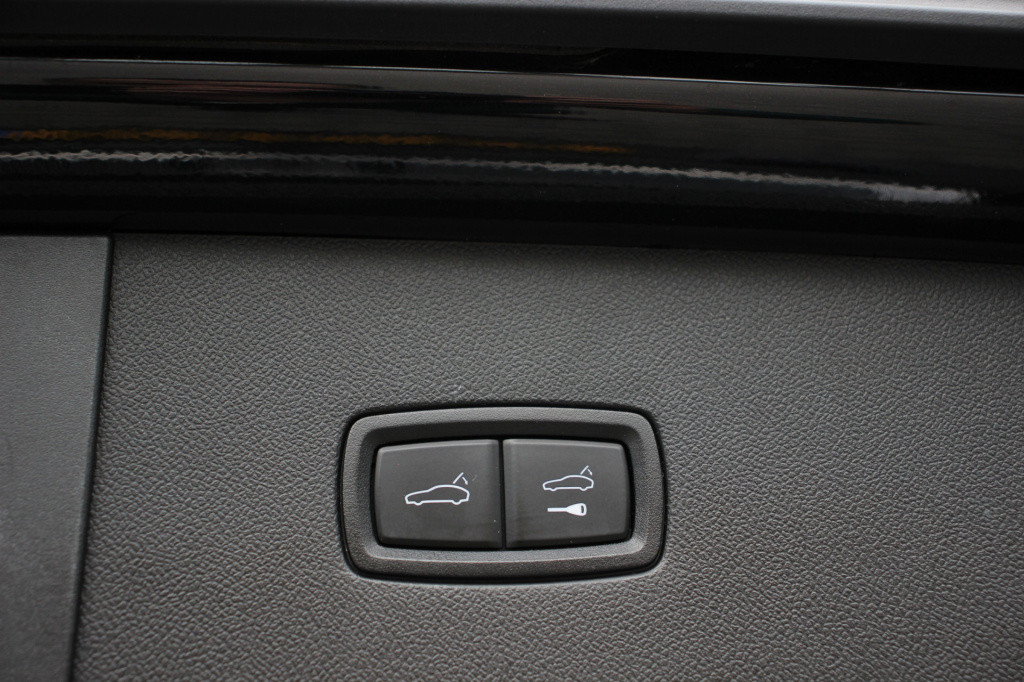 Porsche Cayenne coupé 3.0 e-hybrid | sosftclose | stoelventilatie | 360 cam