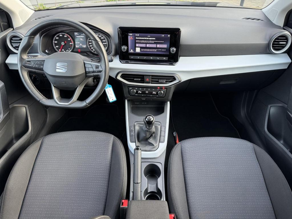 Seat Arona 1.0 tsi style nl-auto, allseason banden!