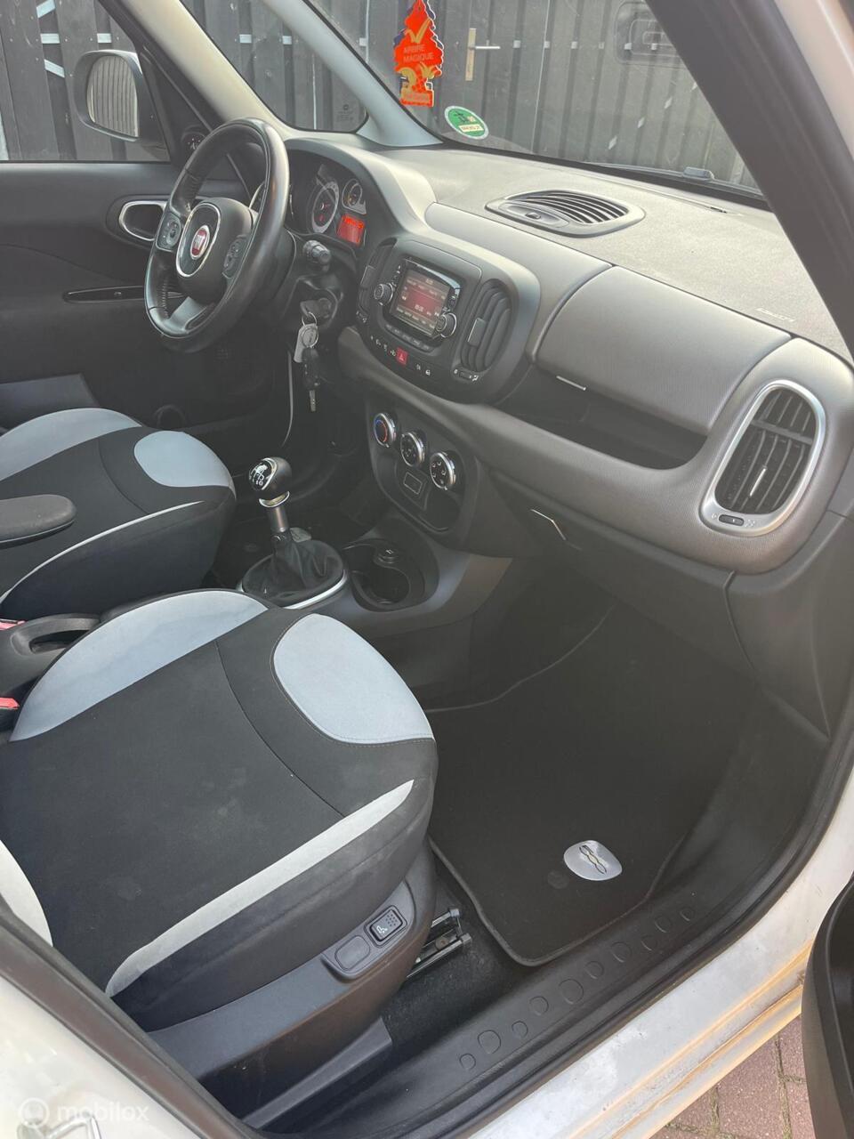 Fiat 500 L 1.4-t-jet popstar voor export