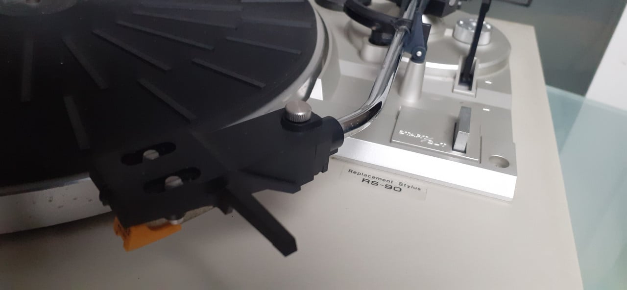 AKAI AP-B20C vintage draaitafel