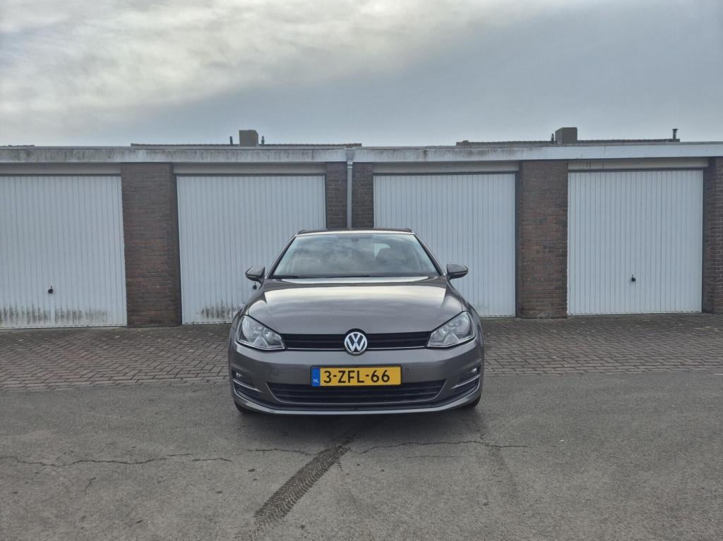 Volkswagen Golf 1.2 tsi comfortline / origineel nl / dealeronderhouden / 5-