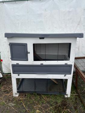 Kunststof konijnenhok