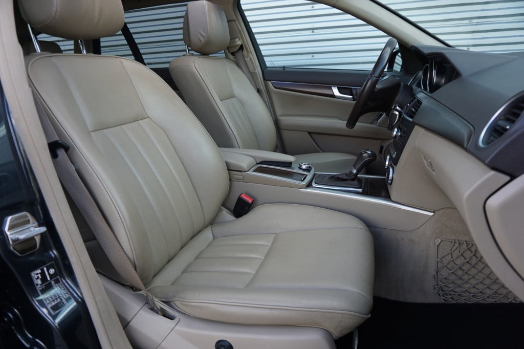 Mercedes-Benz C-Klasse estate 250 cdi business class elegance climate / sto