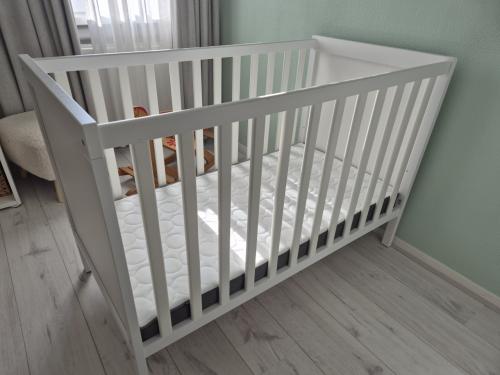 Ledikant ikea sundvik incl matras