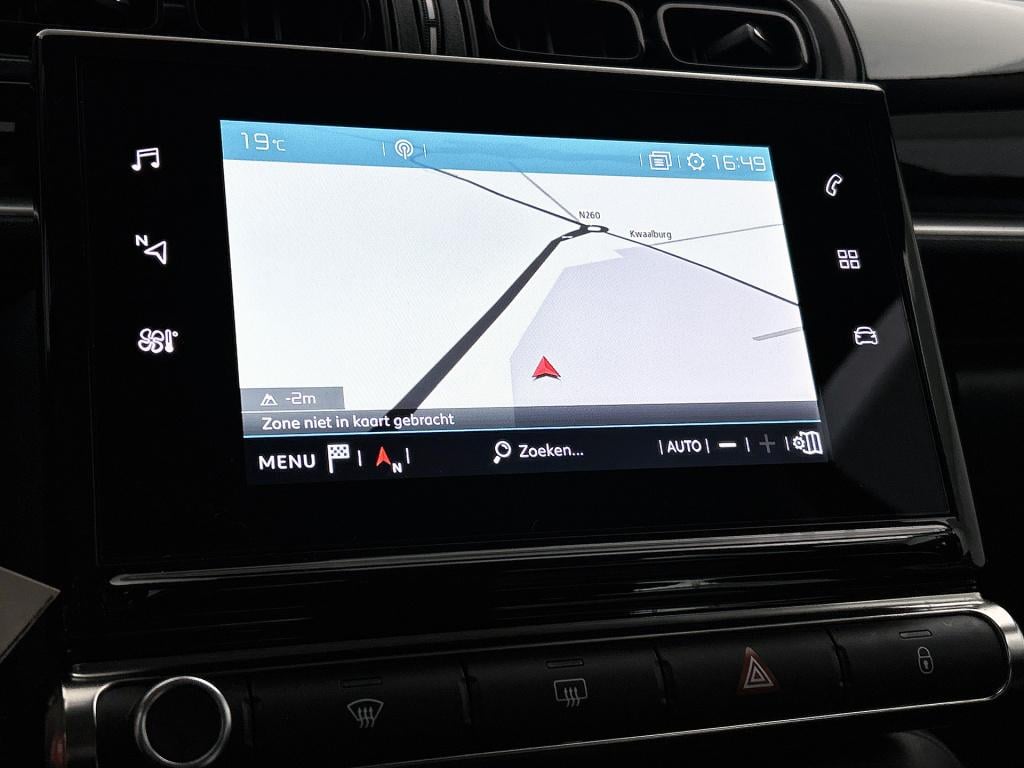 Citroen C3 82 pk plus | rijklaar | navigatie | parkeersensoren achter |