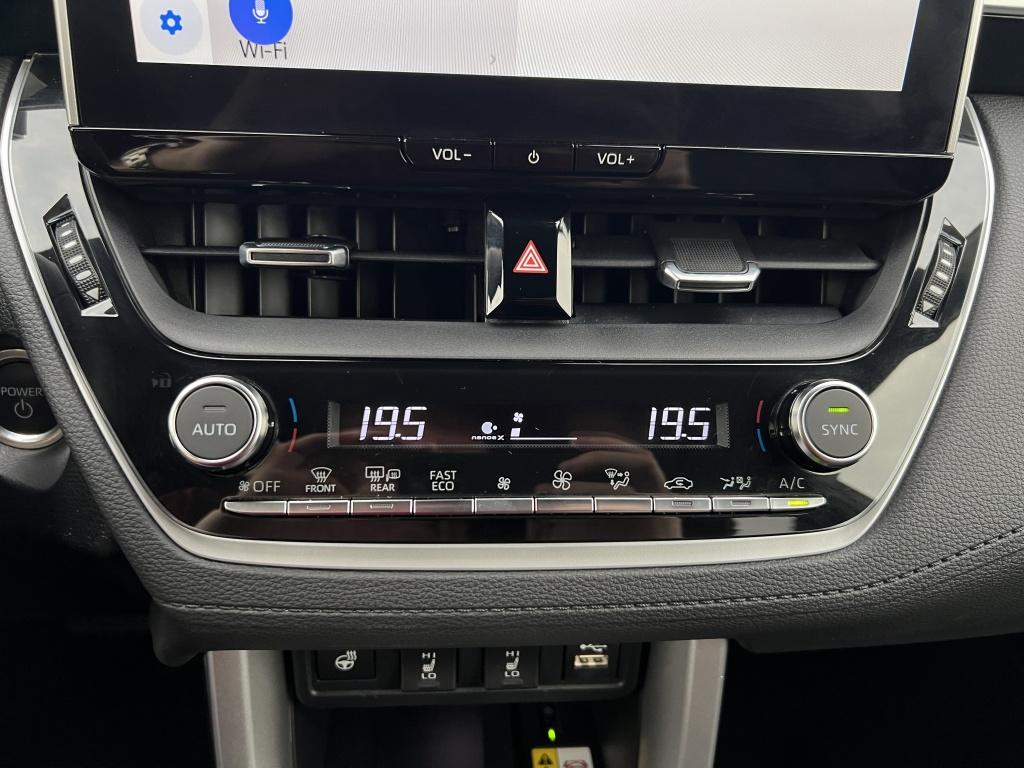 Toyota Corolla Cross 2.0 hp hybrid lau.ed