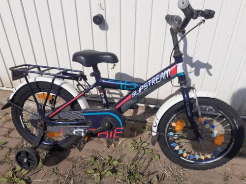 Jongensfietsje 16inch   ** LOEKIE ** met zijwieltjes.!