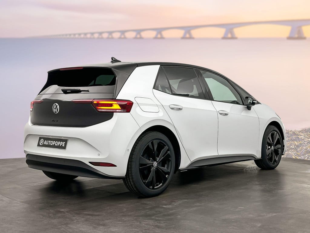 Volkswagen Id.3 pure business 52 kwh accu. 125 kw / 170 pk hatchba