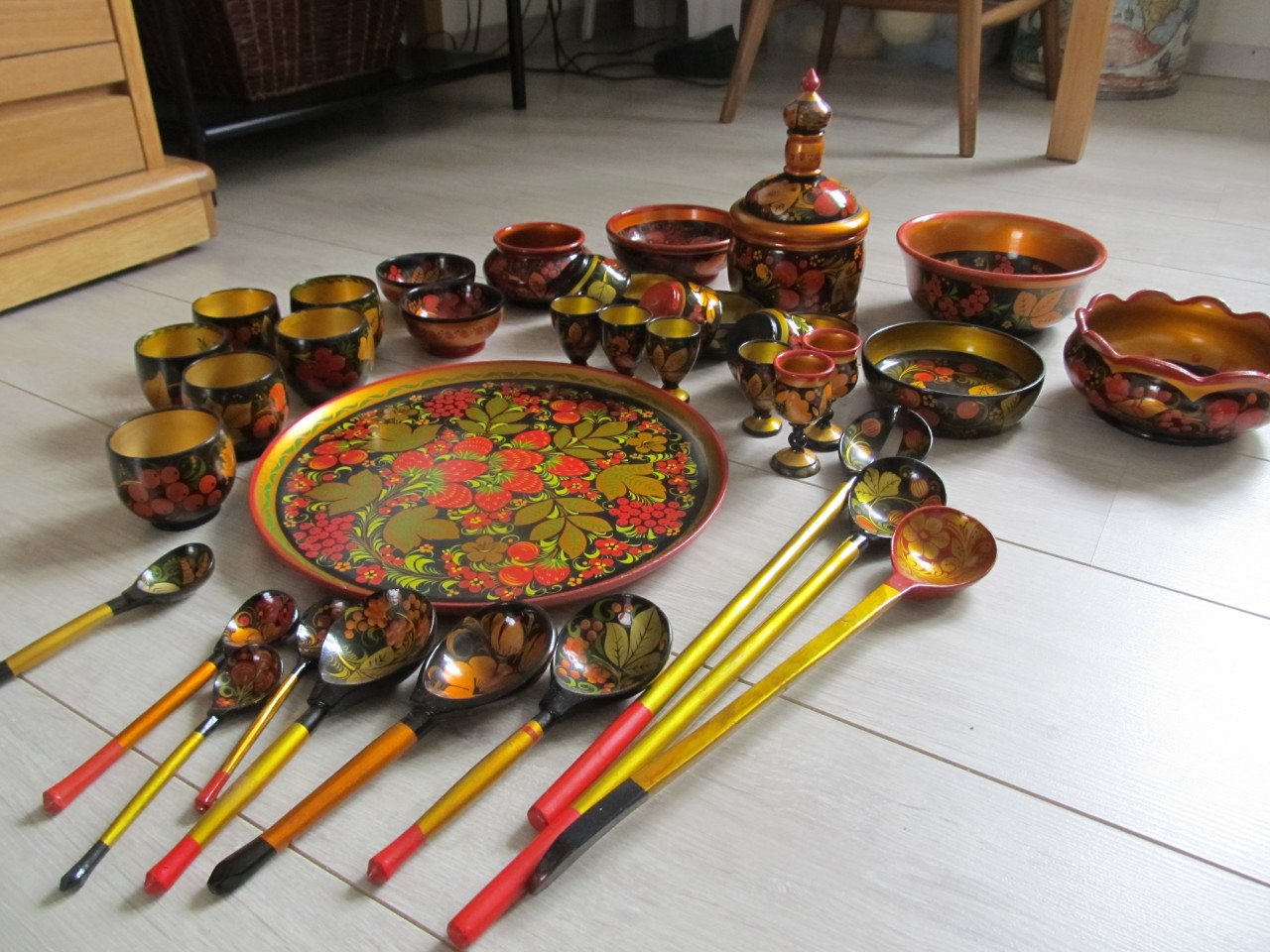 Khokhloma lak