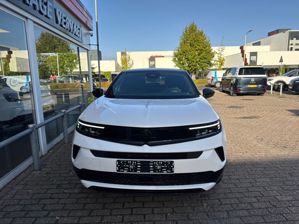 Opel Mokka 1.2 turbo gs black pack (model 2025)