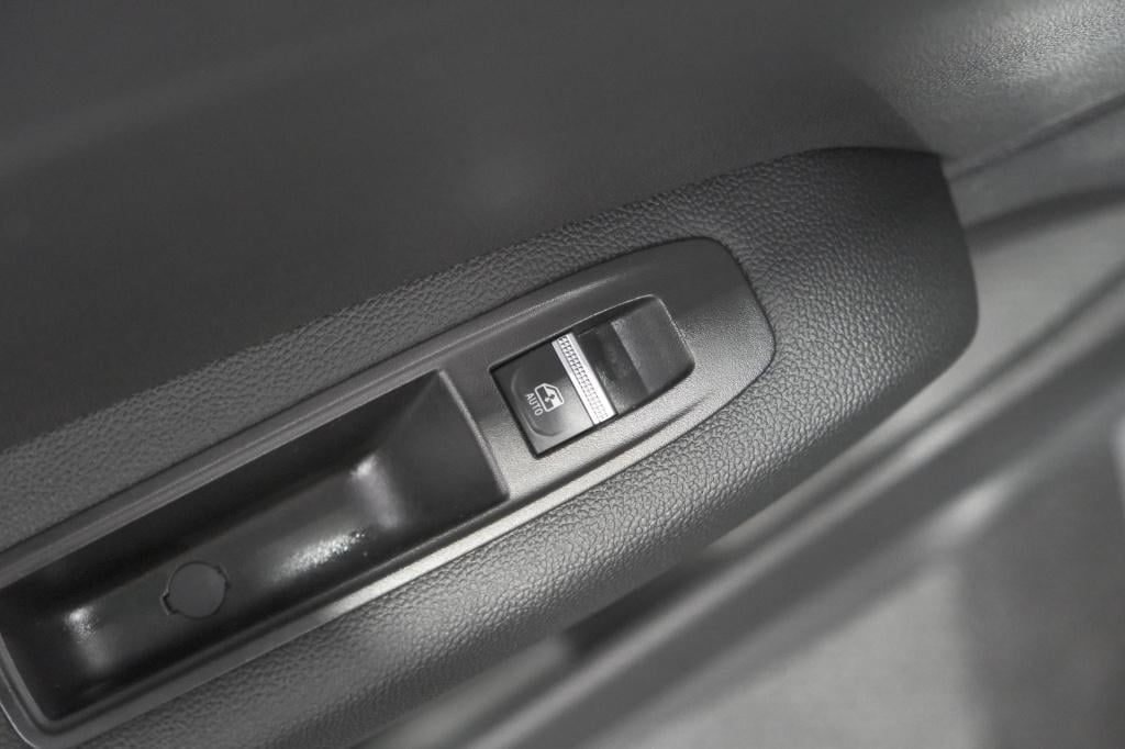 Renault Captur tce 90 techno | nieuw model | camera | navigatie | apple car