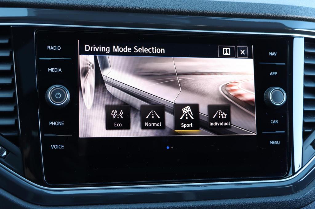 Volkswagen T-roc 1.0 tsi sport + executive 115pk