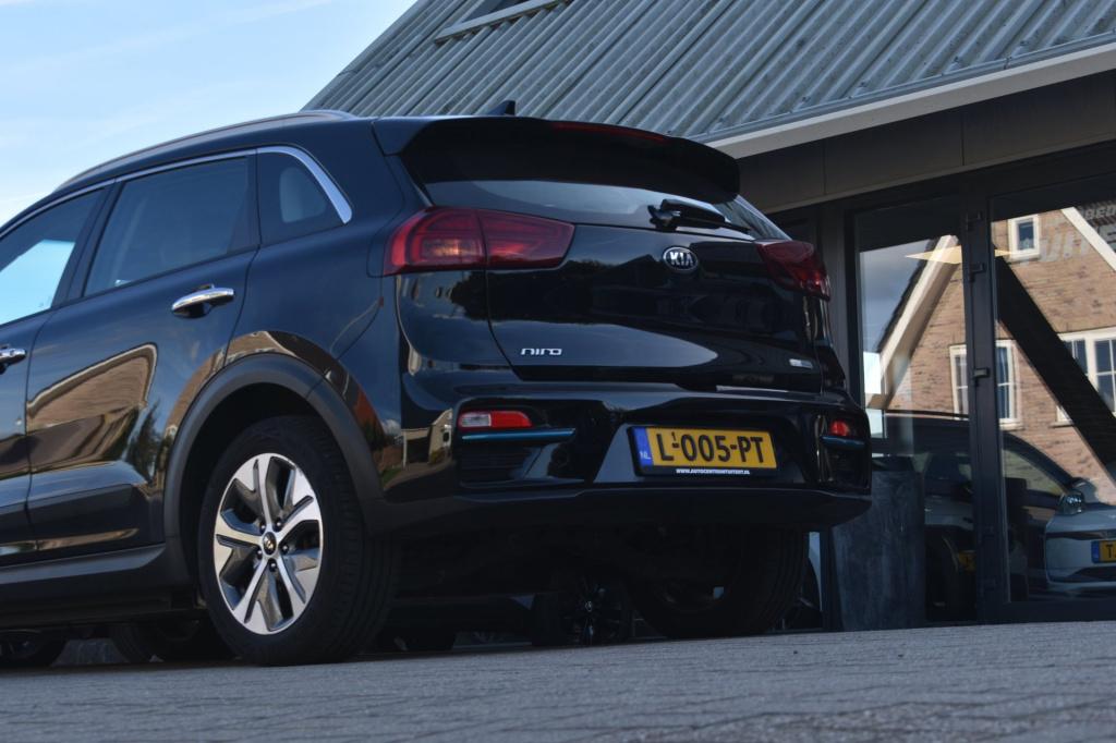 Kia E-niro comfortline 64 kwh | soh 97.6% | dealer onderhouden | nap | appl