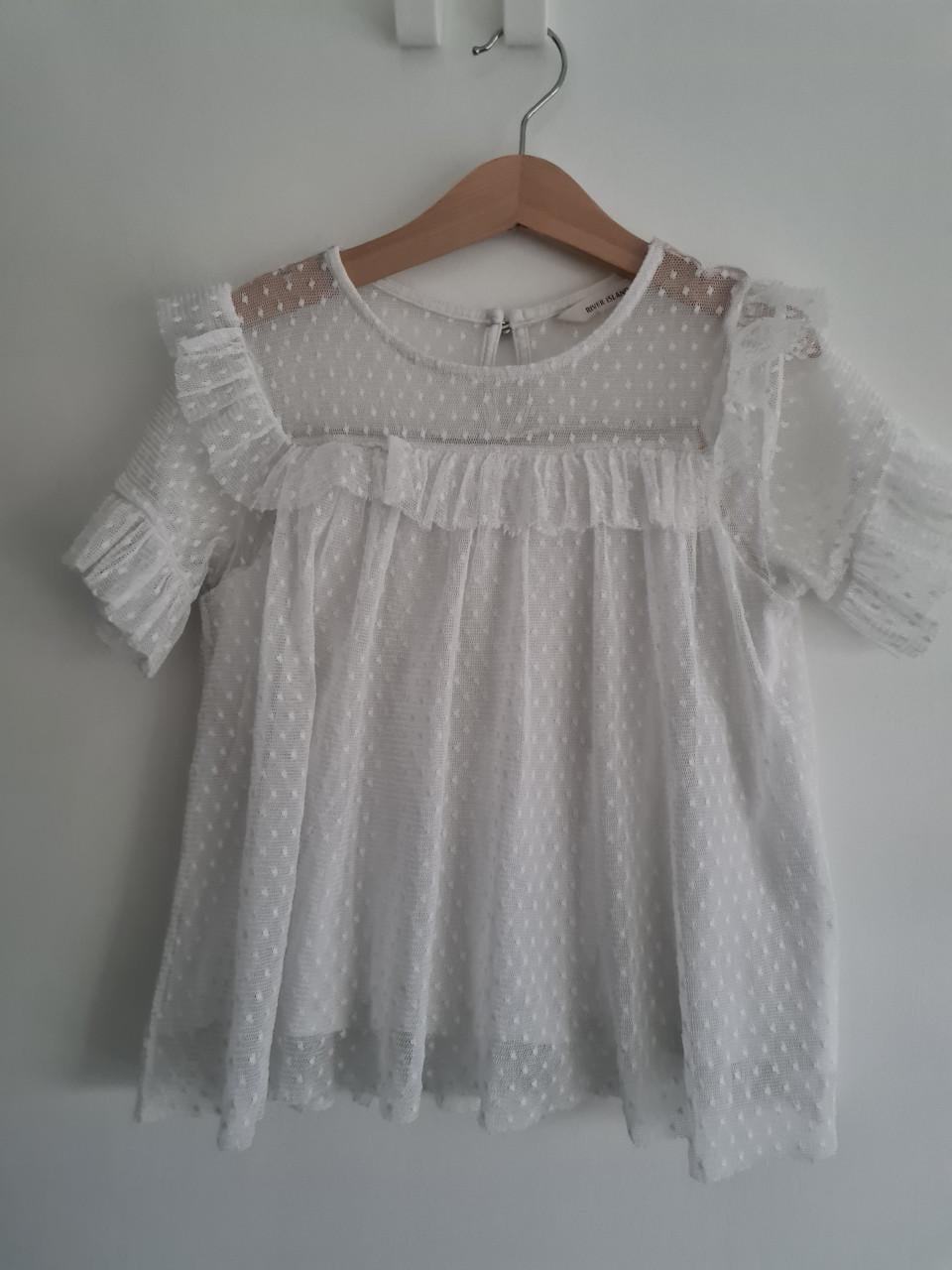 Heel mooi en leuk wit voile blousje van River Island, maat 140.