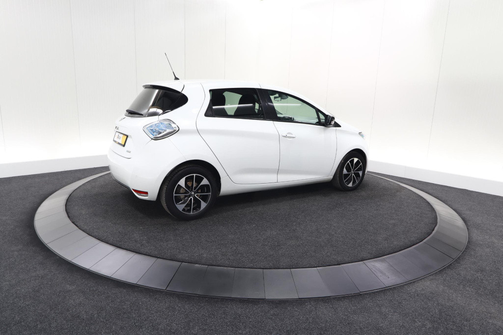 Renault Zoe q90 intens quickcharge 41 kwh | huuraccu | parkeersensoren | na