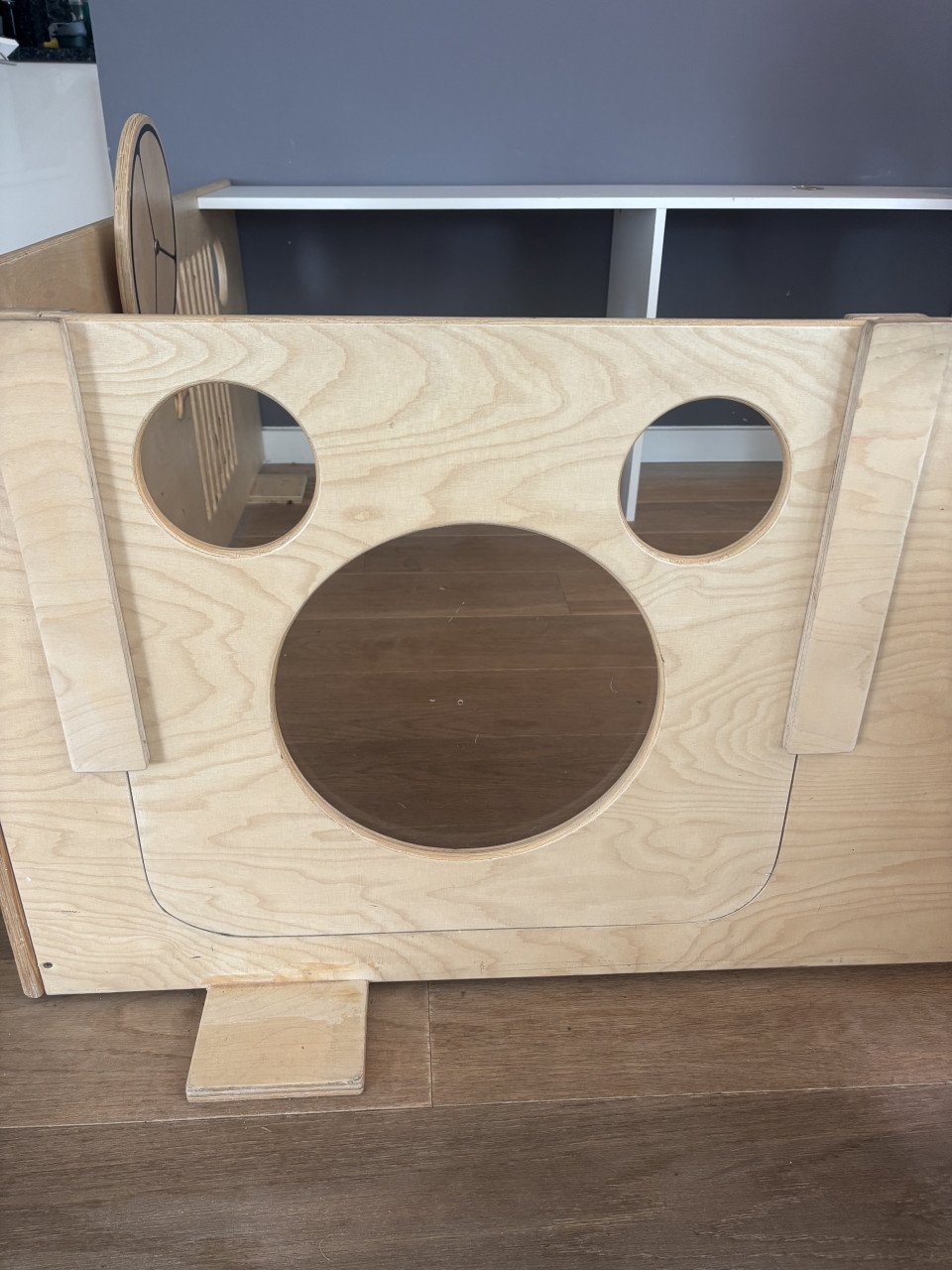 Grond box speelhoek berken multiplex 246 x 165 x60
