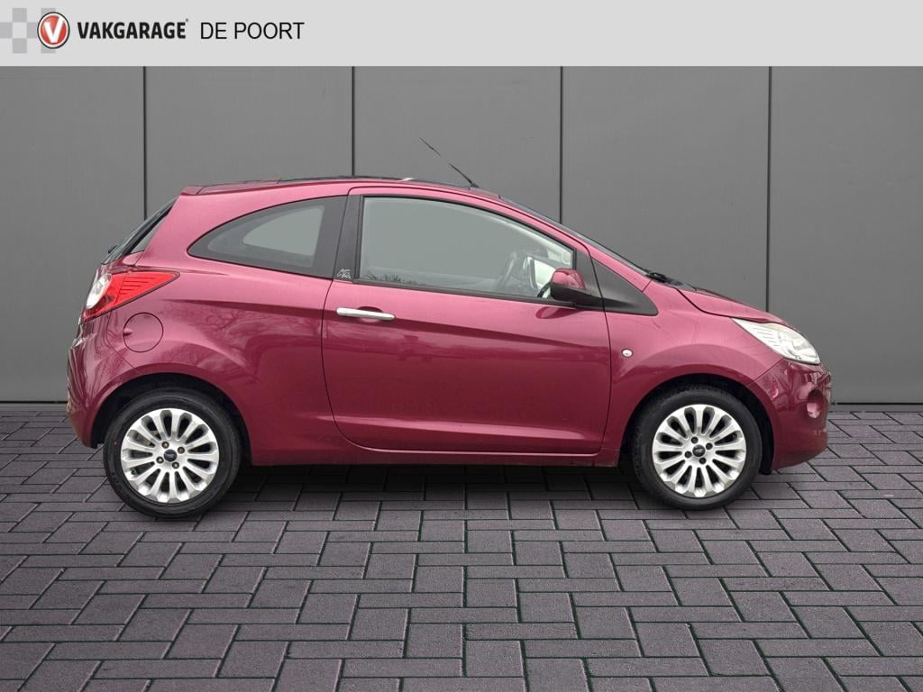 Ford KA 1.2 limited | clima | pano | leder | lm velgen