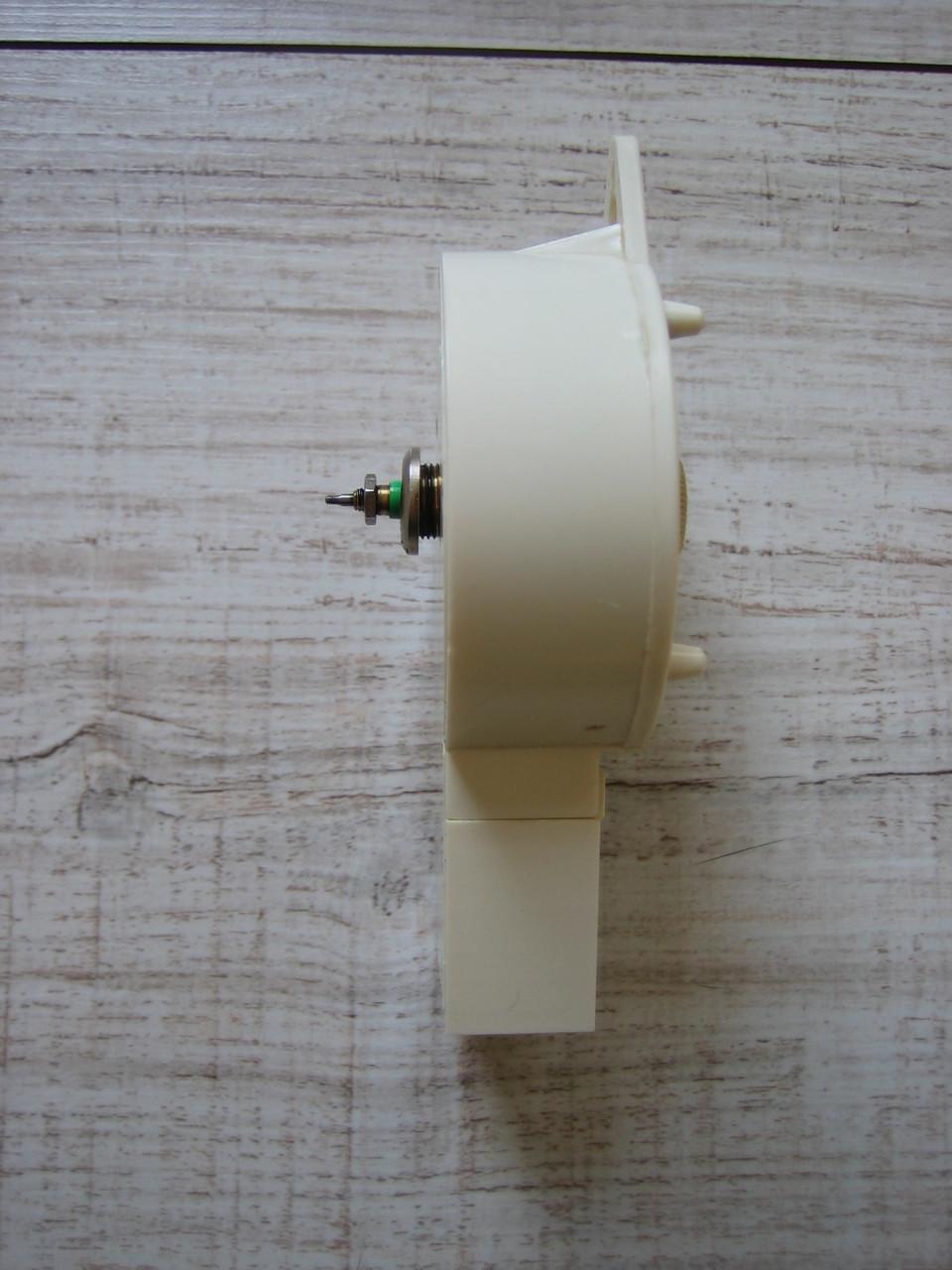 Elektrisch Synchroon uurwerk Kübler 03, 230/240v 50Hz 3W