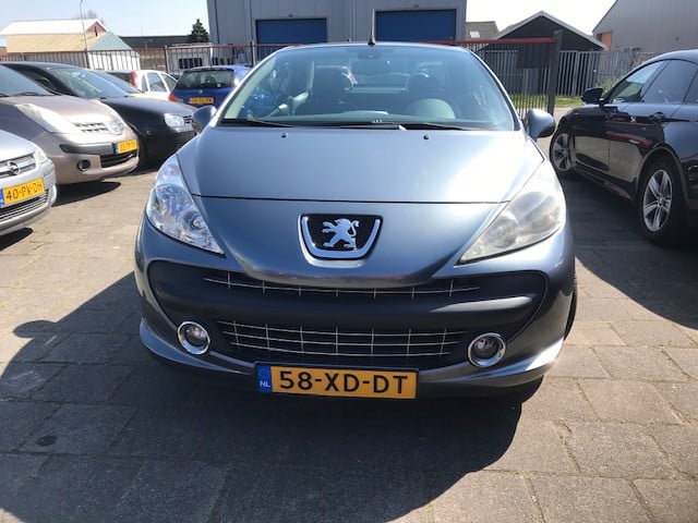 Peugeot 207 CC 2007