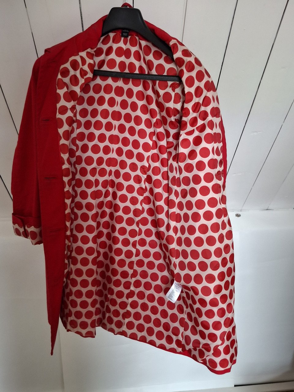 Rode zomer jas met bollen voering H & M