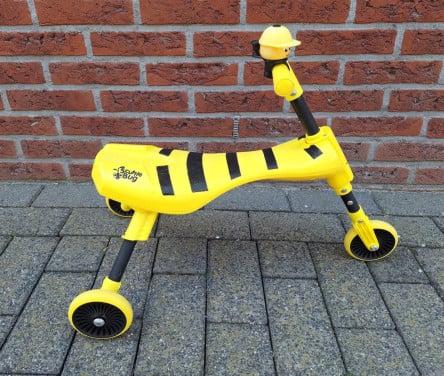 Loopfiets vierwieler Scuttlebug Bumblebee (nieuw € 38,00)