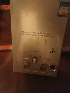 Te koop caravan lpg geiser