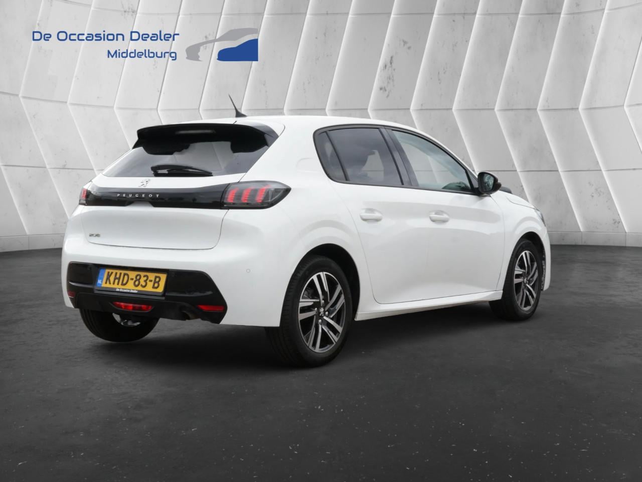 Peugeot 208 1.2 PureTech Allure Pack rijklaar incl garantie