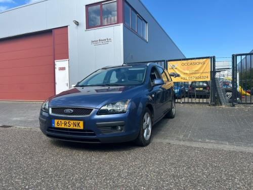 Ford Focus Wagon 1.6-16V Futura In de opties! APK Vol Jaar