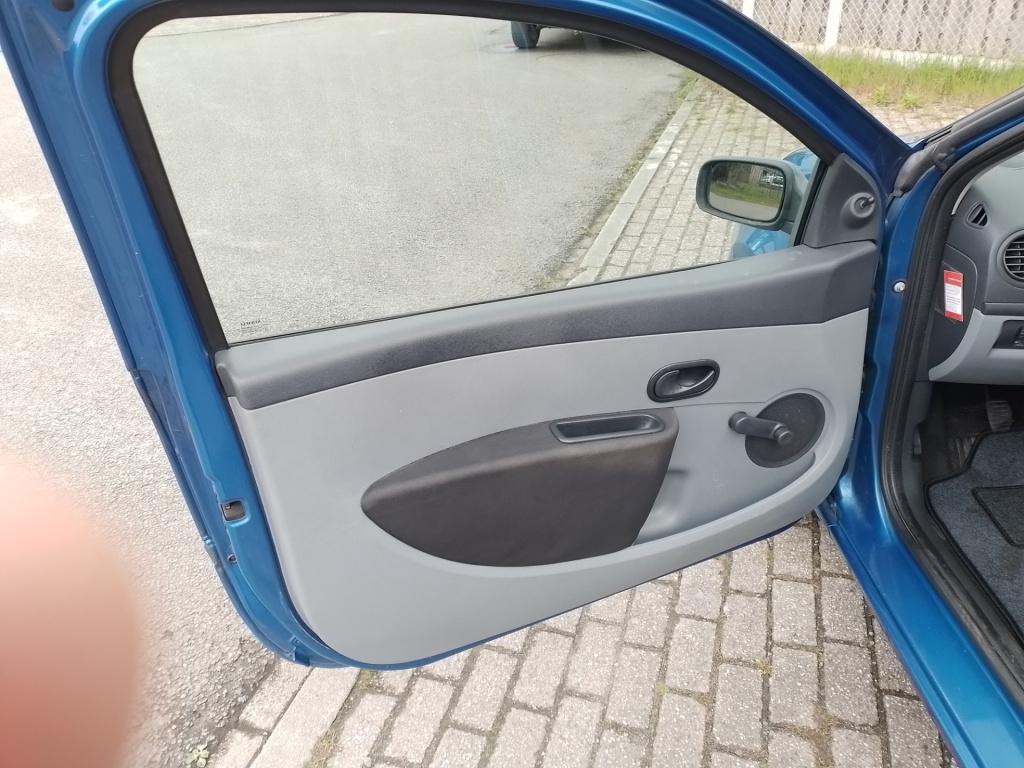 Renault Clio 1.2-16v authentique