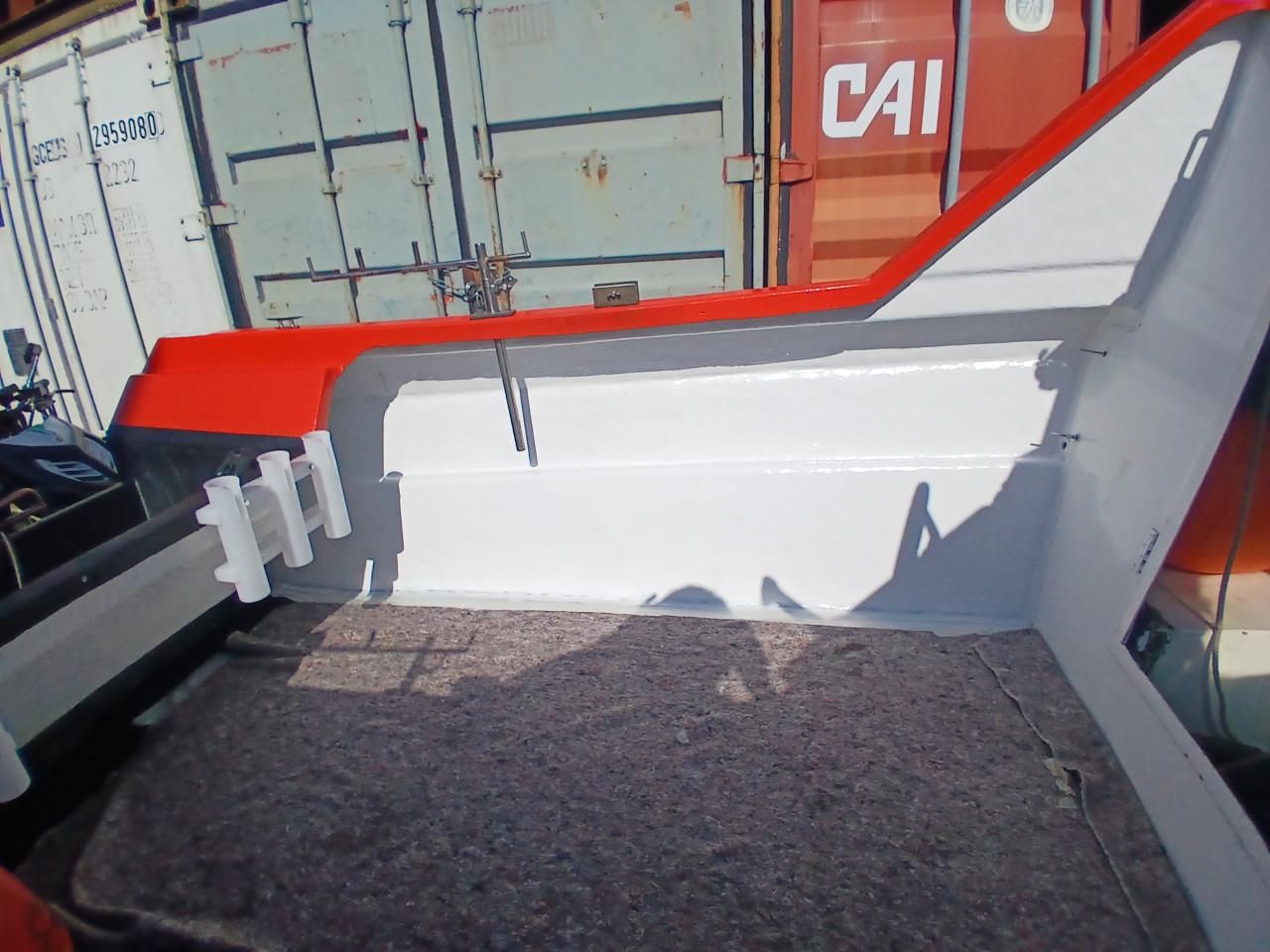 Visboot pilot 420 met 70pk, pega trailer