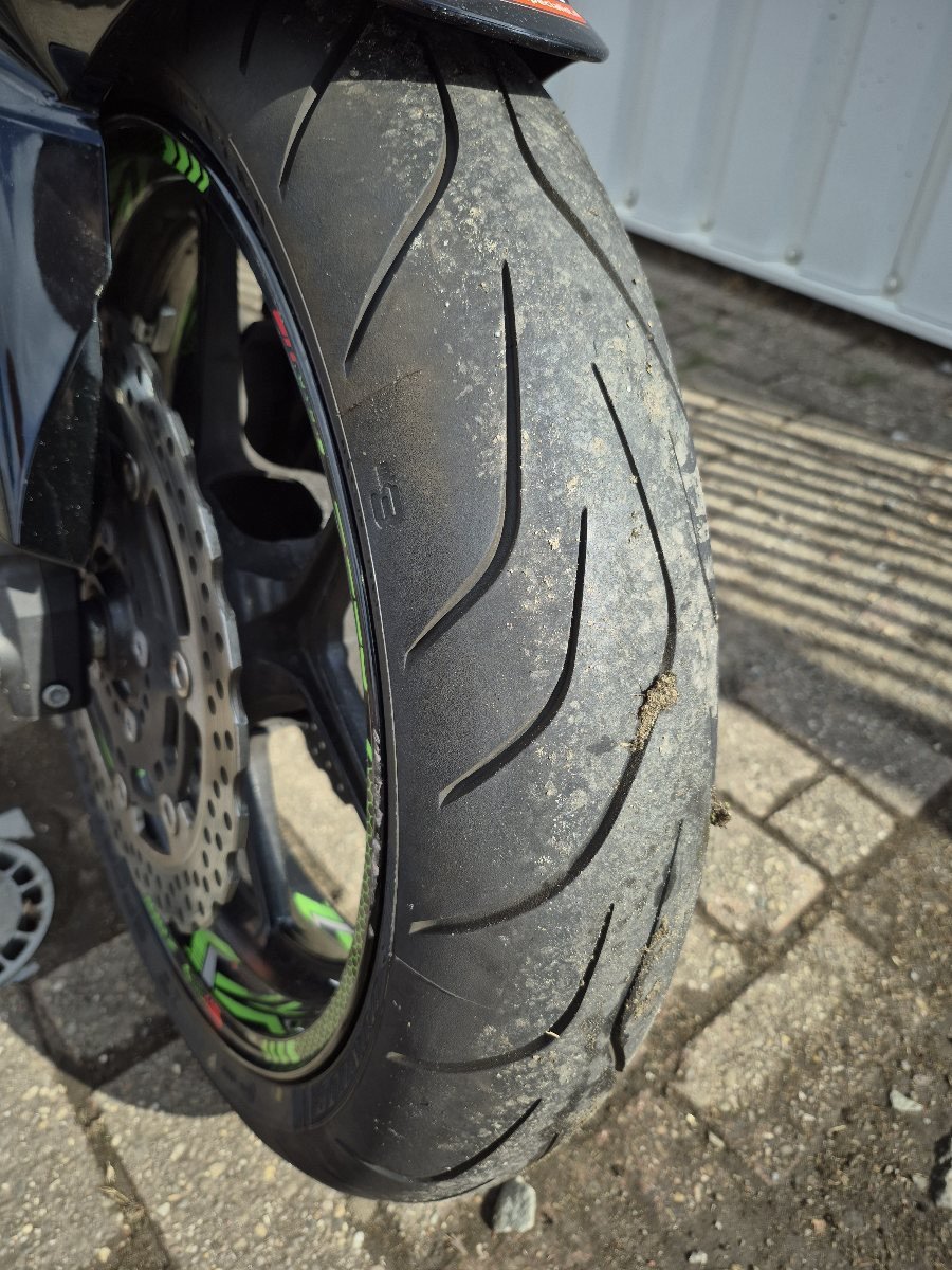 Kawasaki Z800 Acrapovic uit 2016