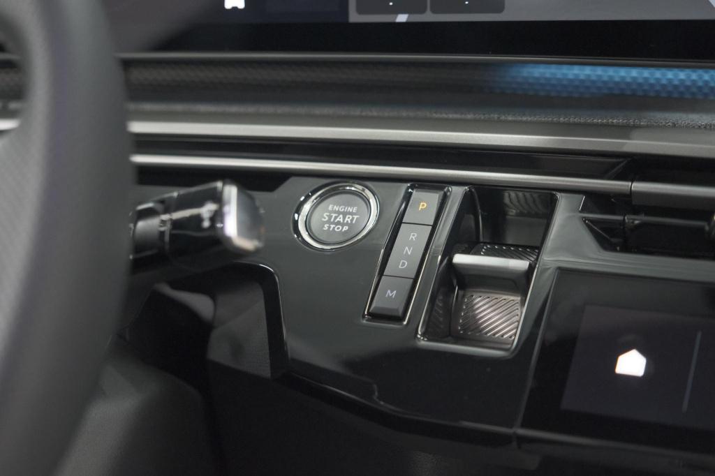 Peugeot 3008 1.2 hybrid 145 gt | 360 camera | adaptieve cruise control | st
