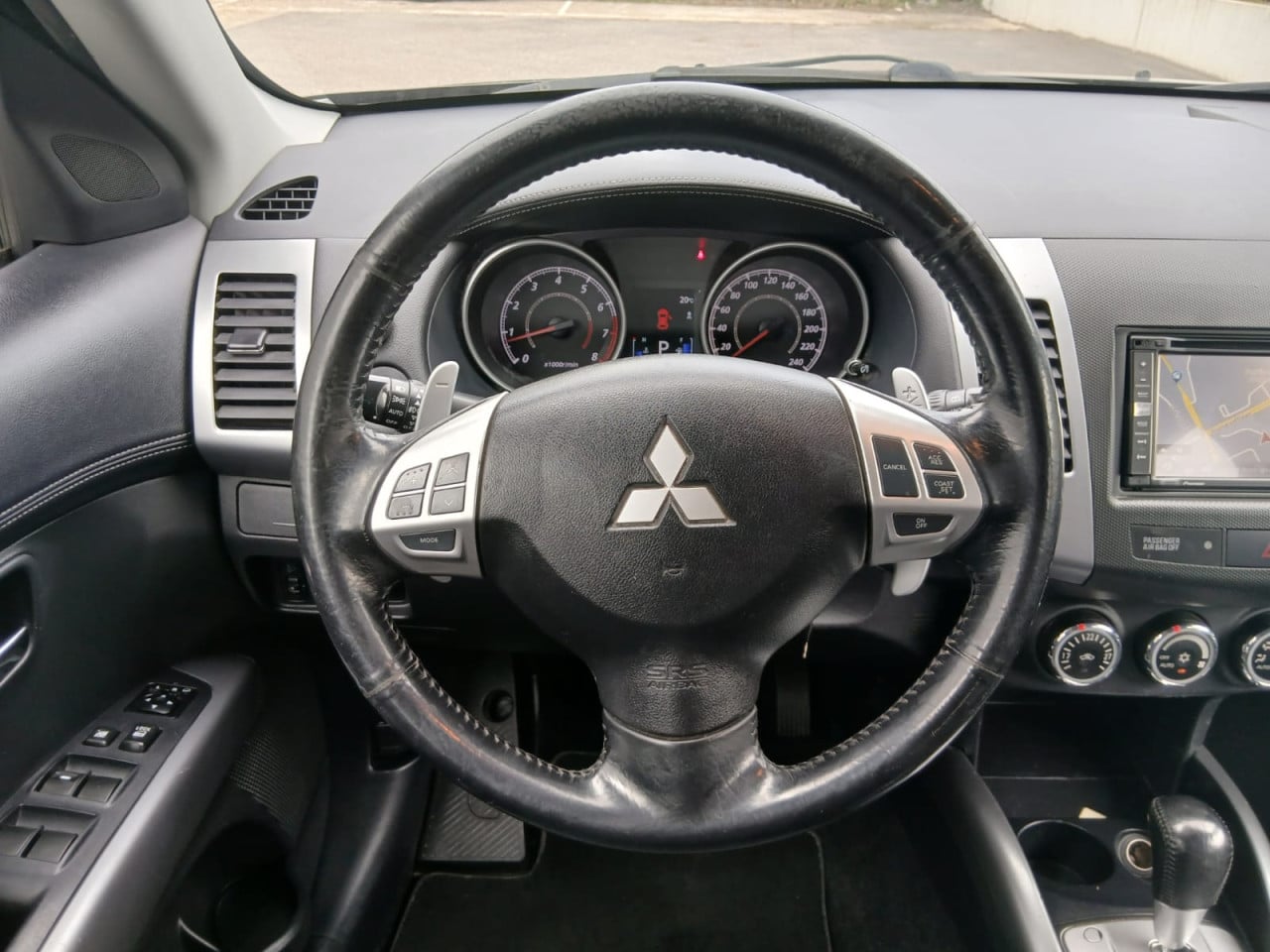 Mitsubishi Outlander 2.0 Intro Edition