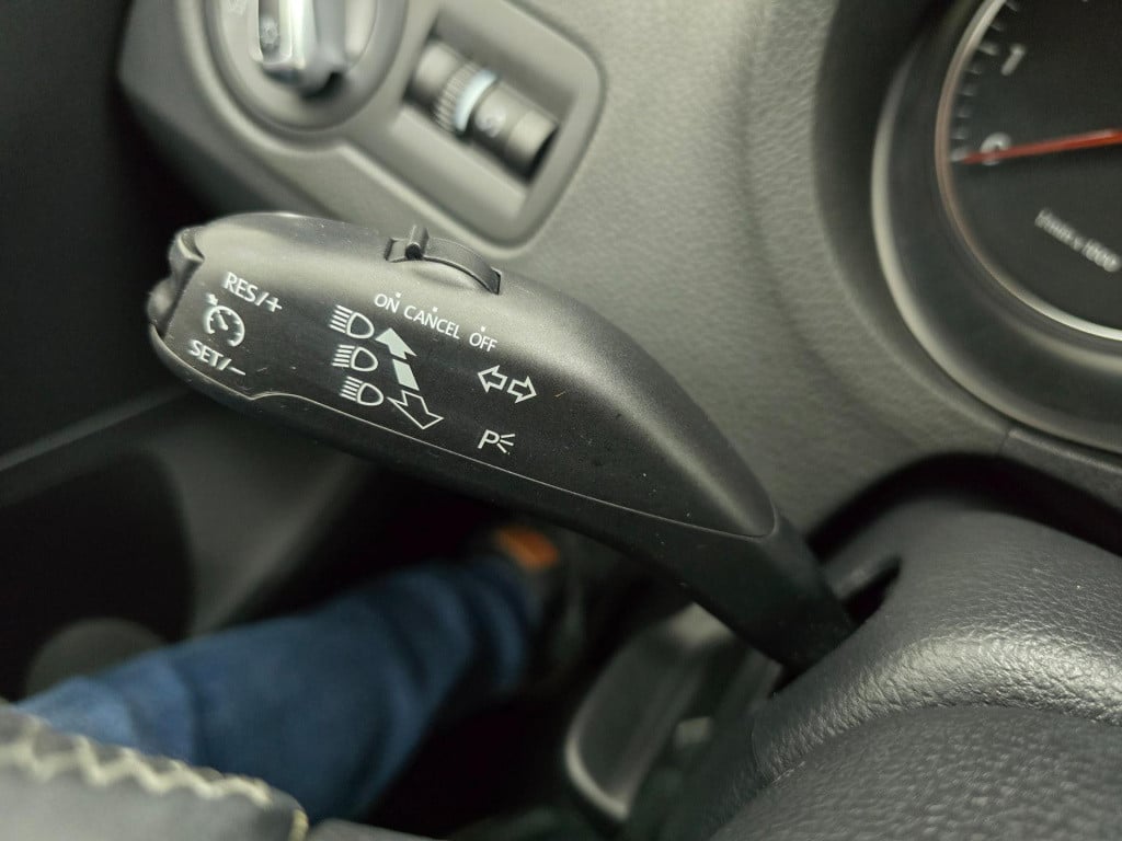 Volkswagen Polo occasion 1.2 tsi highline automaat met sportieve look | cru