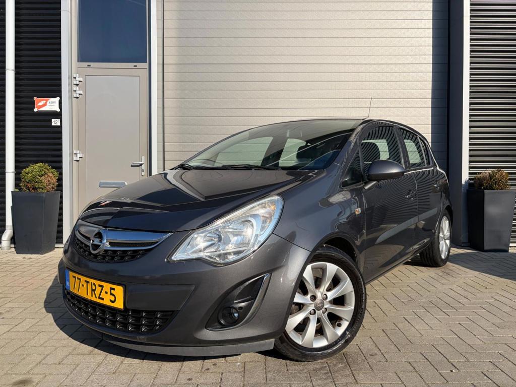 Opel Corsa 1.2-16v anniversary edition