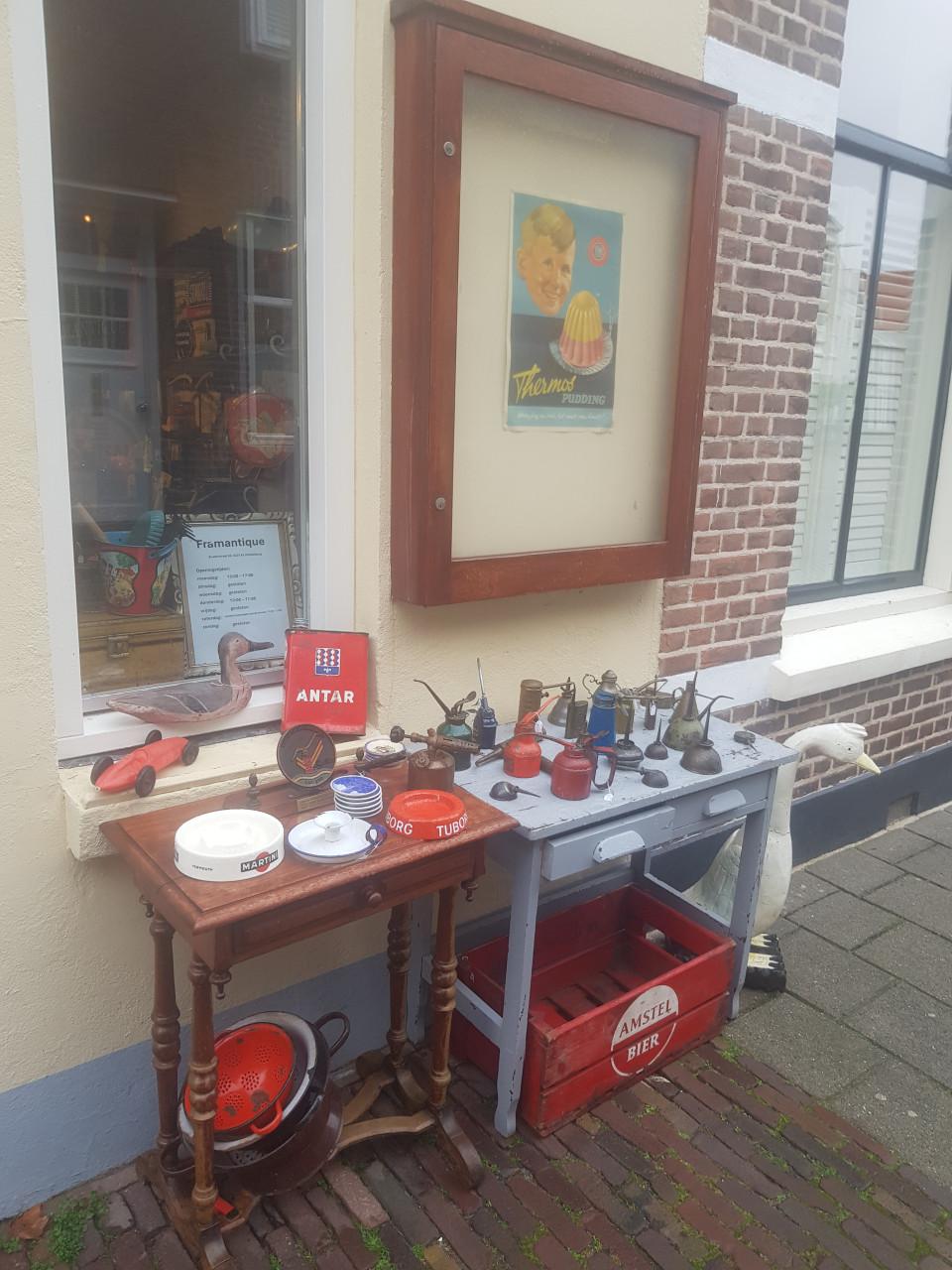 Oud olieblik curiosa antiek Industrieel