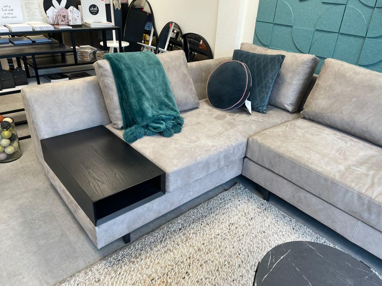 Hoekbank Lorenzo, nu als showmodel sterk afgeprijsd!!