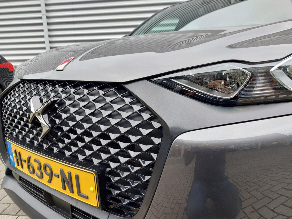 Ds Ds 3 crossback 100 performance line navi/cam/keyless