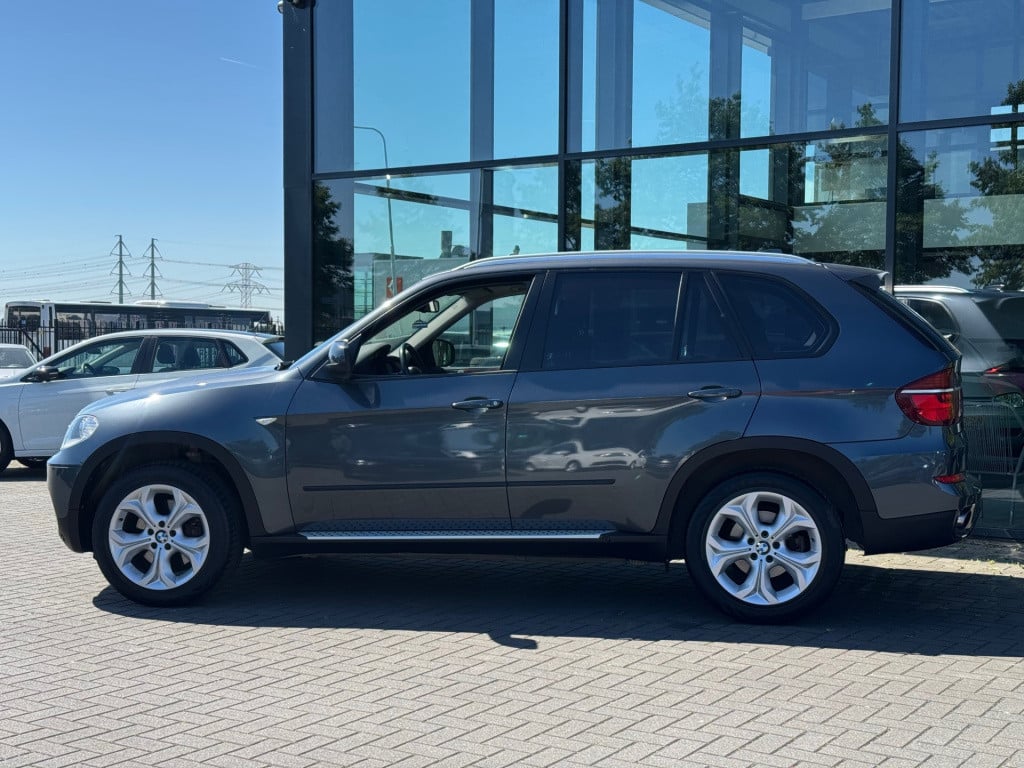 BMW X5 xdrive35i * leder * 19 inch * trekhaak * pdc 2x