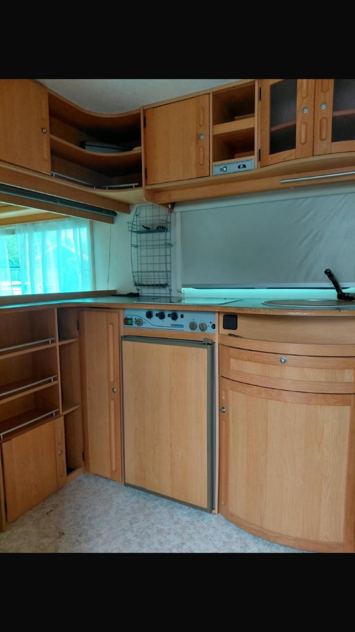 Adria 5206.