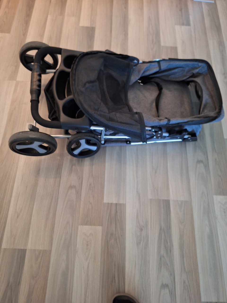 Nieuwe Hondenbuggy
